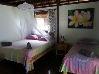 Bed And Breakfast Tikehau Bagian luar foto